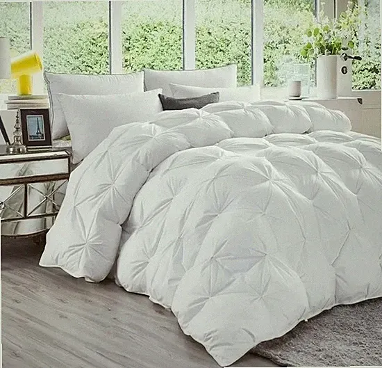 Luxurious All-Season Exquisite Pinch Pleat Design Goose Down Comforter Duvet