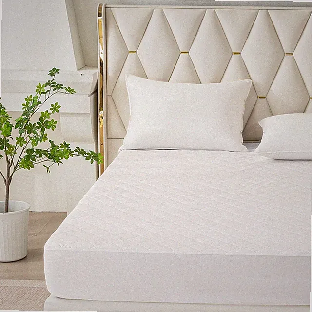 Mainstays Super Soft Quilted Mattress Pad, King 76 in x 80 in