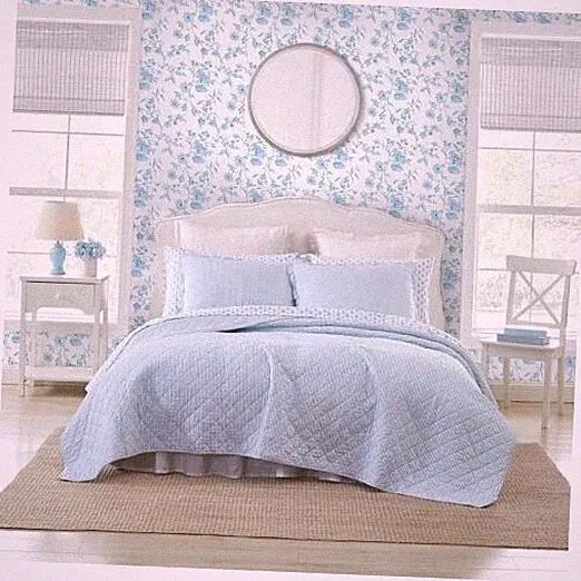 Quilt Set, Super Soft Bedding with Matching Sham, King Oxford Stripe Blue
